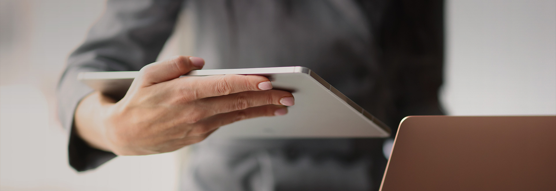 联系88038威尼斯